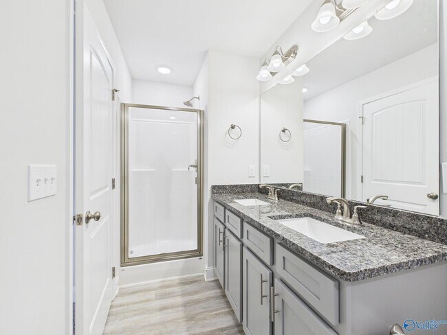 Building Photo - 15251 Lapwing Cv