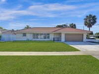 Building Photo - Southwest 8th Terrace, Boca Raton, FL 3348...