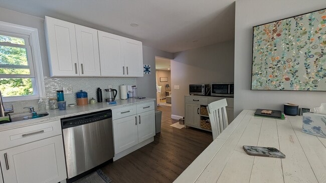 Building Photo - 45 Fottler Rd