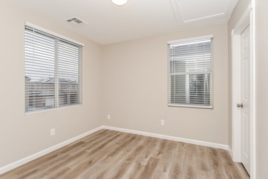 Building Photo - 1028 Garnet Ridge Ct