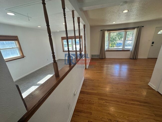 Building Photo - 796 Kenton St