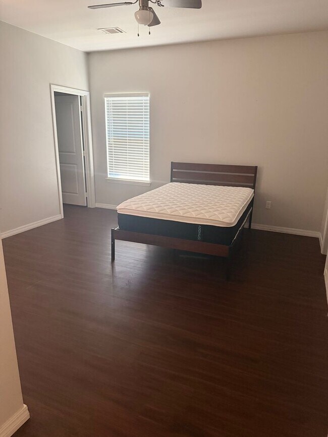 Building Photo - 3 Bedroom Single Family Home in Durant