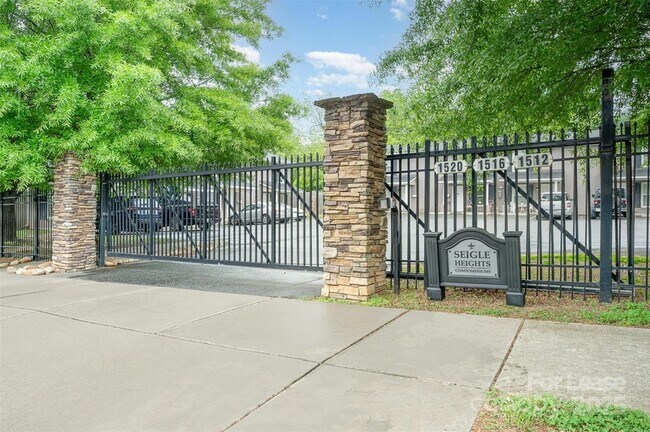 Building Photo - 1520 Seigle Ave