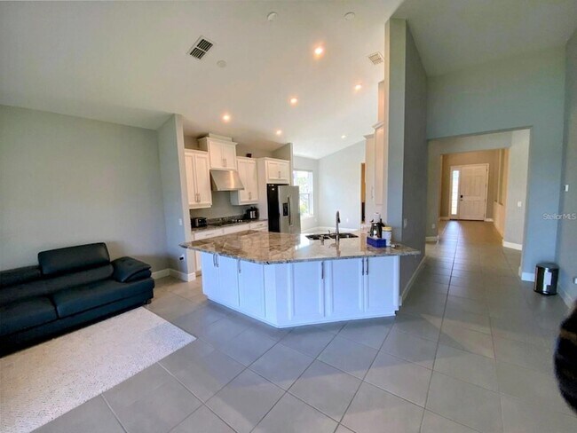 Building Photo - 3958 Carrick Bend Dr