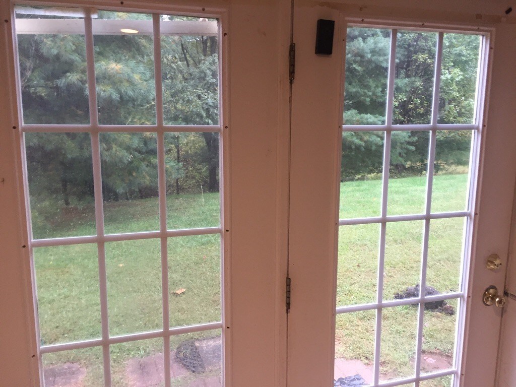 Entry door 1 - 4300 Stablemere Ct