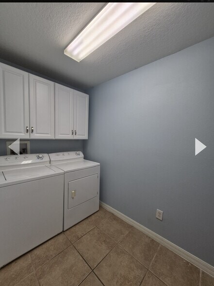 Building Photo - 5112 Dancing Bay Ln