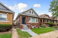 Building Photo - 4630 W Montana St