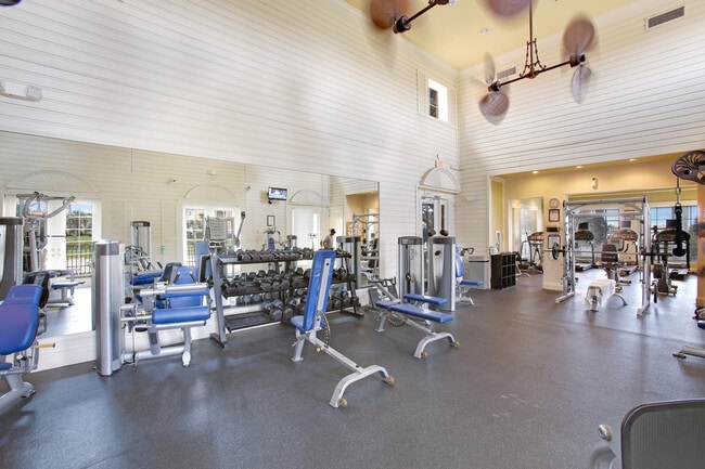 Building Photo - 107 Yacht Club Way