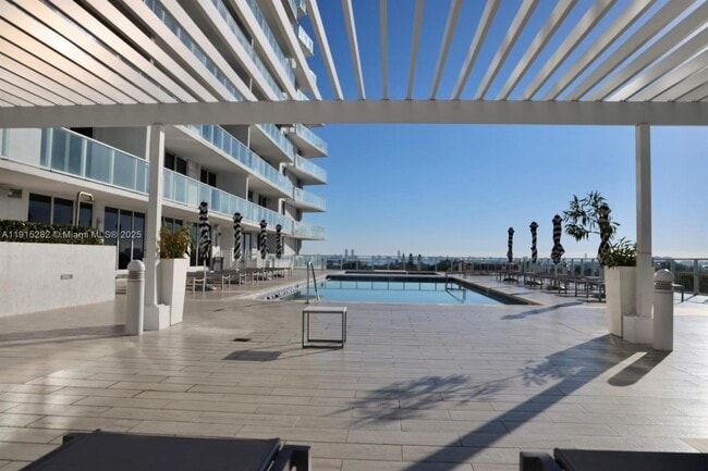 Building Photo - 4250 Biscayne Blvd