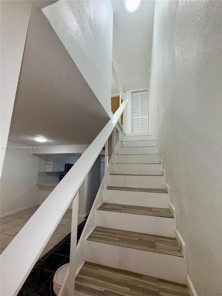 Building Photo - 4045 NW 19th St