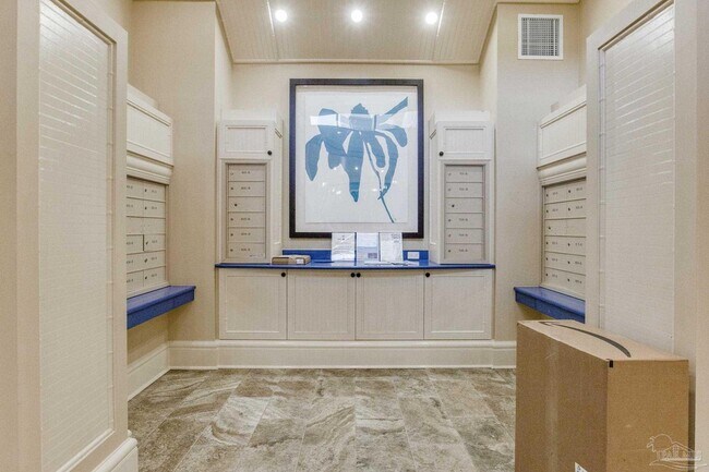 Building Photo - 612 Lost Key Dr