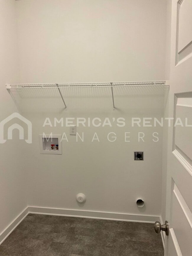 Building Photo - Home for Rent in Clanton, AL!!! Available to View Now!