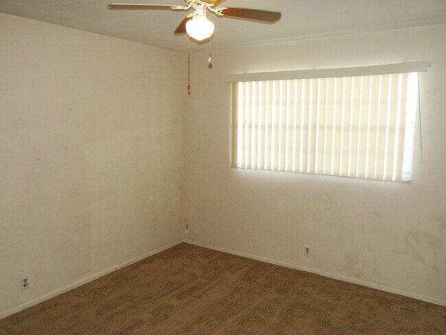 Building Photo - 2 bed / 2bath condo in the heart of Clearwater