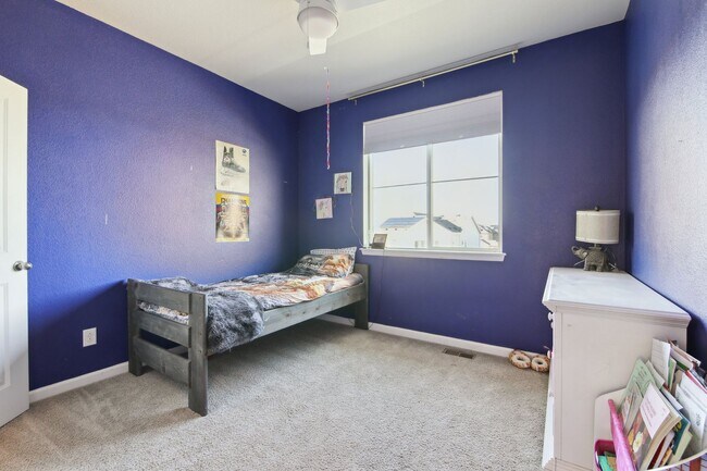 Building Photo - Check out this fantastic home nestled in the highly desirable Candelas community - Available Sept...
