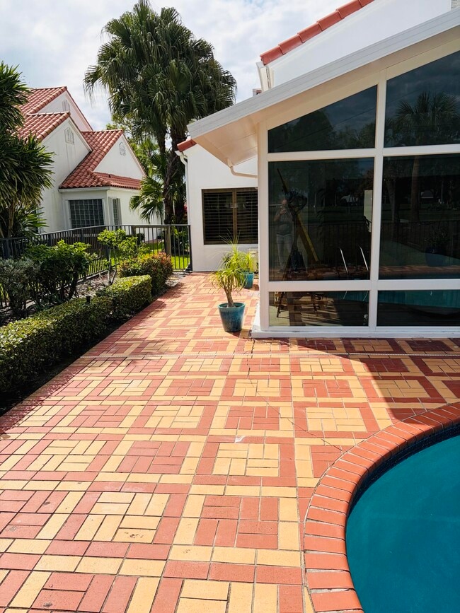 Building Photo - 13186 Touchstone Pl