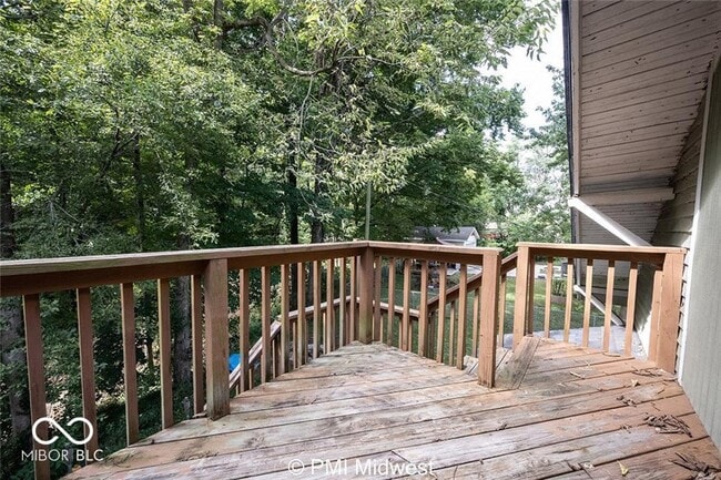 Building Photo - 395 E Main St