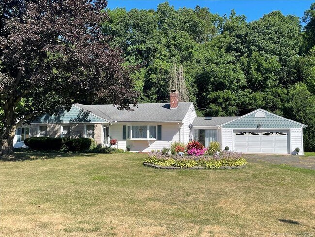 Primary Photo - 59 Foxon Rd