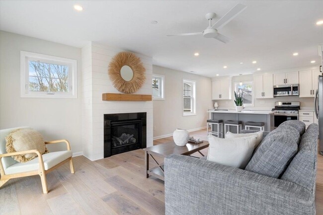 Building Photo - 26-3 Regency Cir