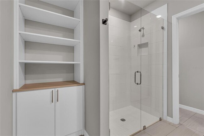 Building Photo - 44254 Frontier Dr