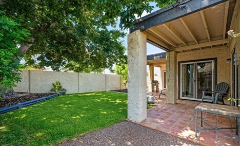 Building Photo - 3029 W Sierra St