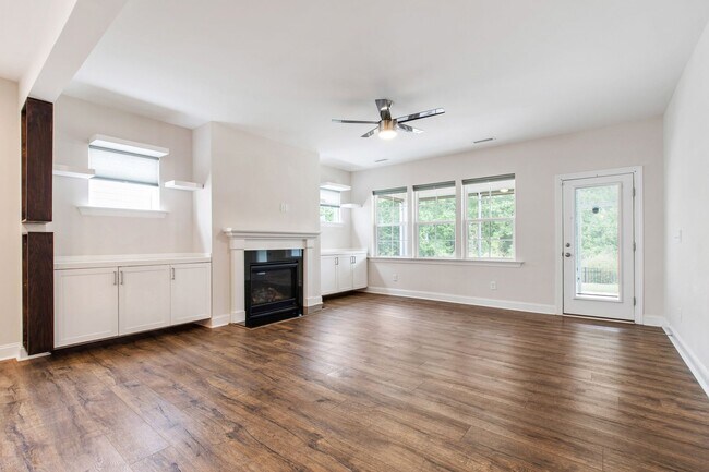 Building Photo - Live Beautifully in This Upgraded 4-Bedroom Home in Apex!
