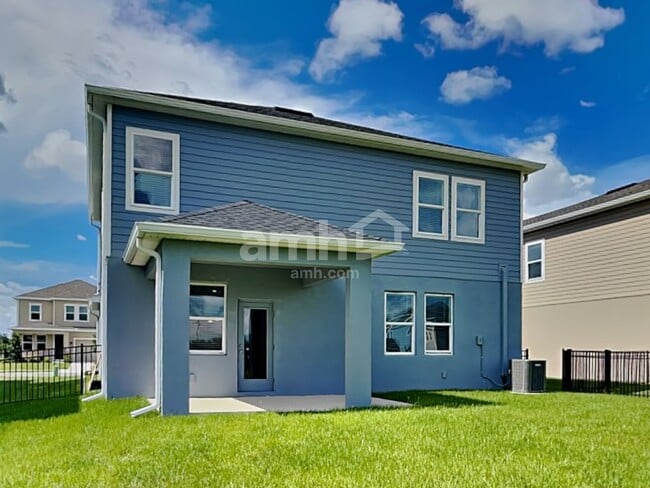 Building Photo - 14628 Cedar Ml Dr