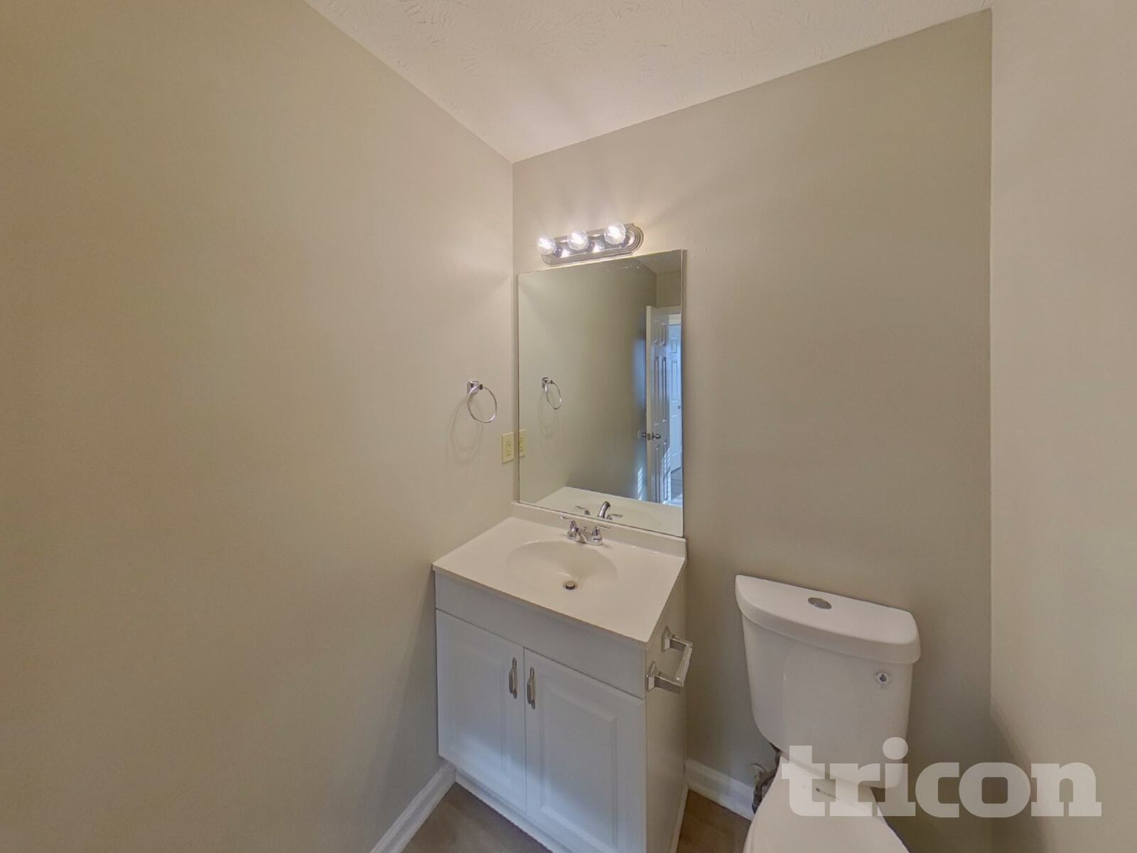 Building Photo - 205 Farmington Trce