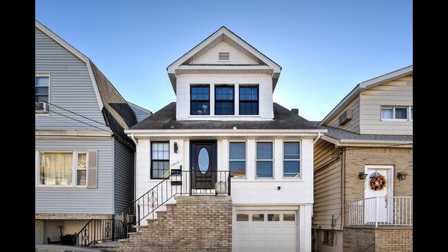 Primary Photo - 1215 80th St