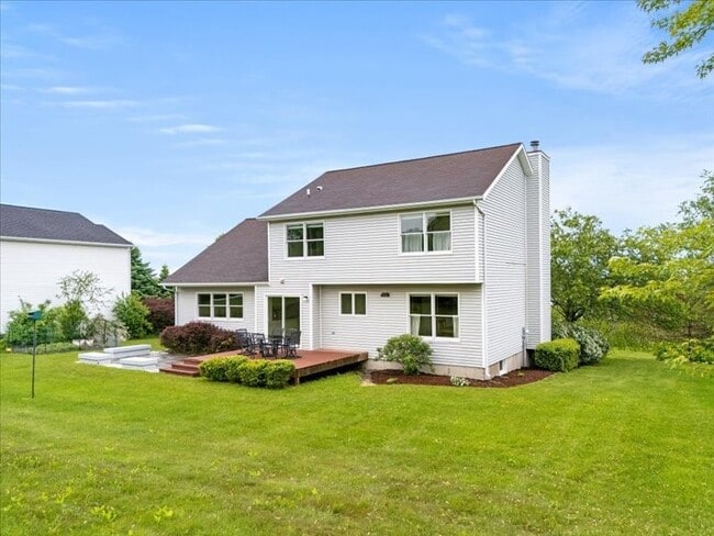 Building Photo - 151 Whitetail Dr