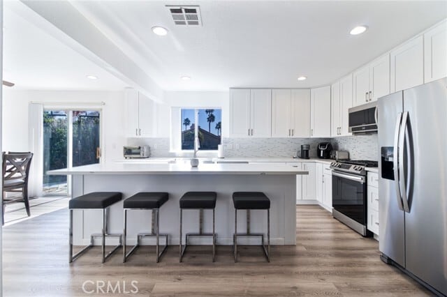 Building Photo - 64109 Doral Dr