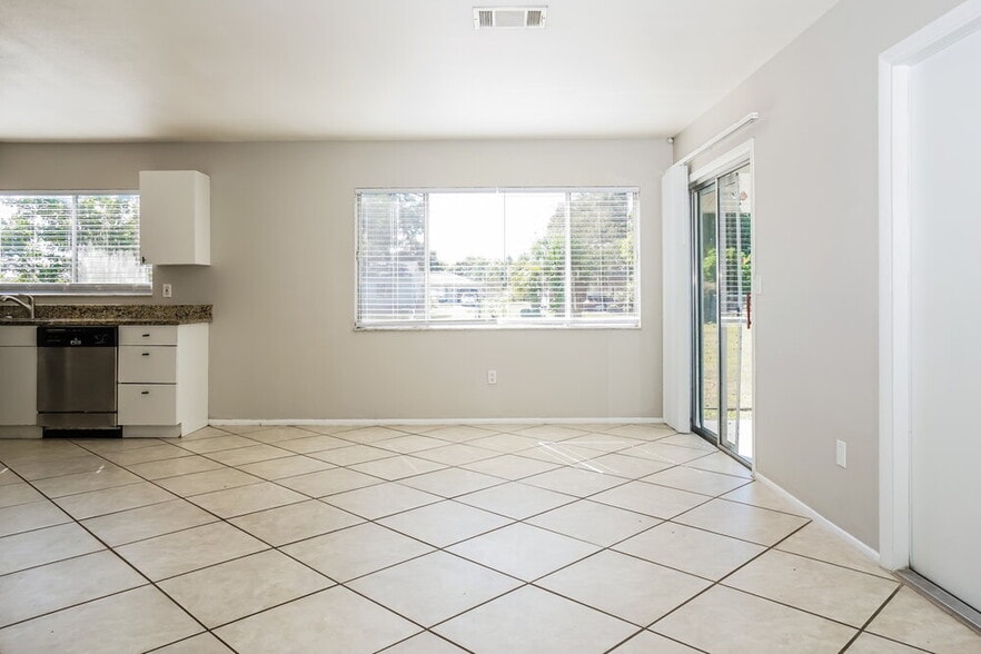 Building Photo - 7143 Gama Ct