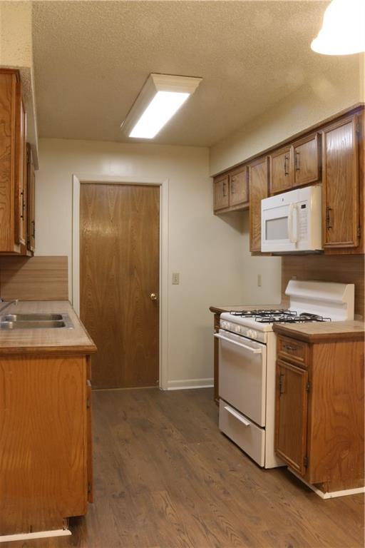 Building Photo - 803 Kimberly St