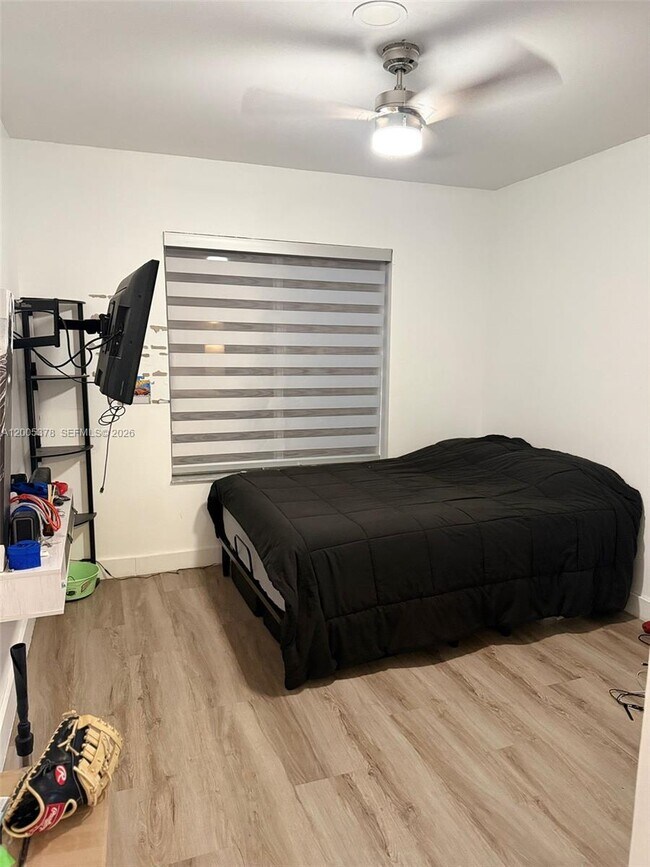 Building Photo - 16314 SW 97th St