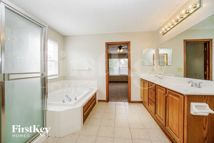 Building Photo - 5741 Cypress Hollow Ct