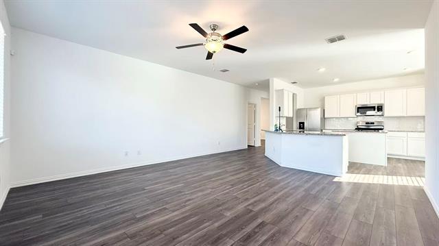 Building Photo - 6009 Pensby Dr