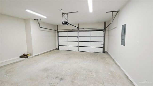 Building Photo - 31 N 13th St