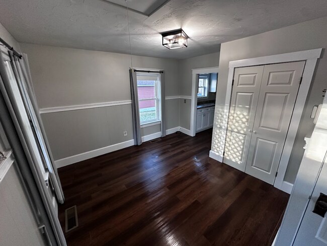 Building Photo - 47 Water St