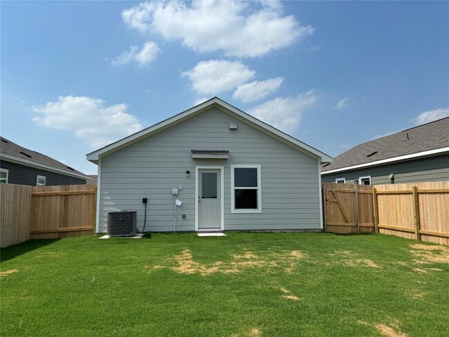 Building Photo - 1109 Catfish Ln