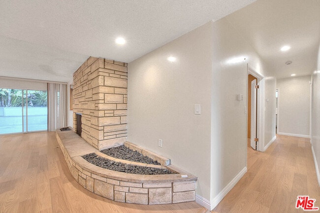 Building Photo - 4509 Don Miguel Dr