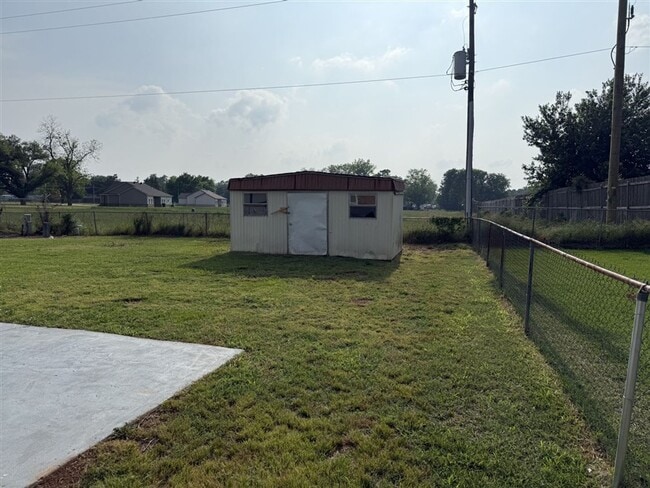 Building Photo - Recently updated in 2026 - Lovely 3 bedroom 2 bath home for lease in south Bossier City LA 71112