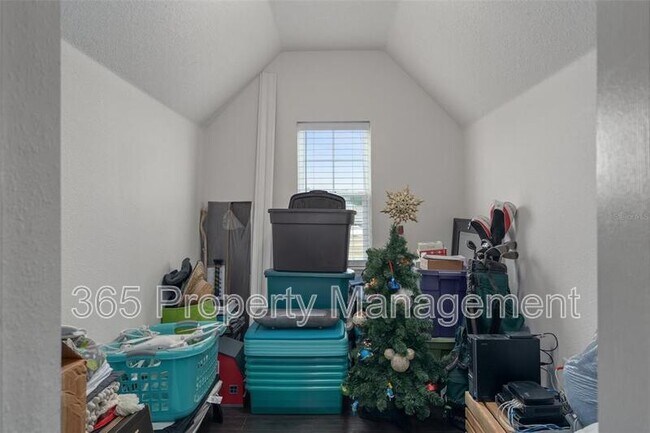 Building Photo - 14375 Saltby Pl