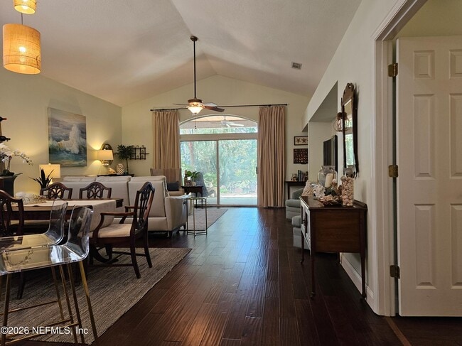 Building Photo - 216 Salt Grass Ct