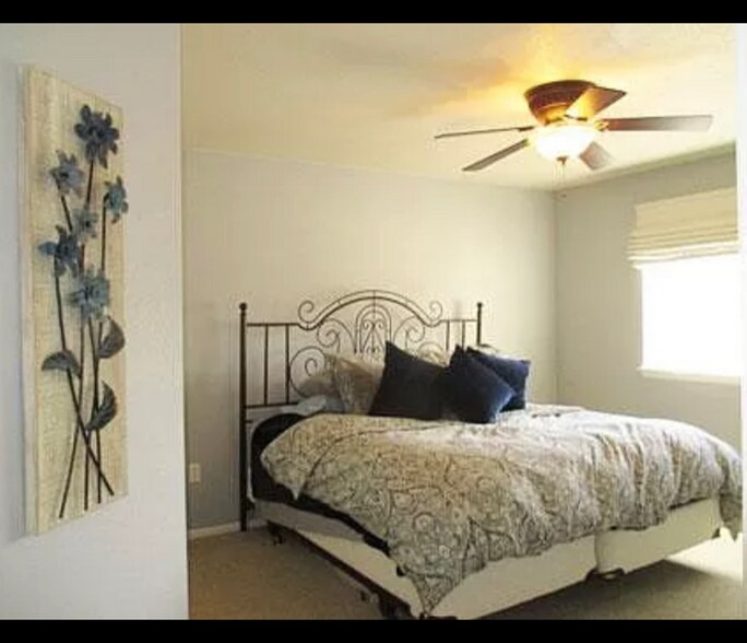 Building Photo - 7426 Triangle Dr