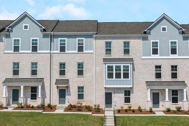 Primary Photo - 1575 Cedars Rd SE