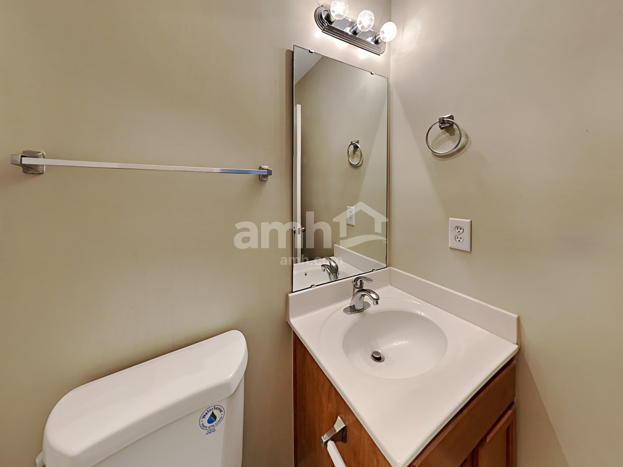 Building Photo - 5145 Chasteal Trail