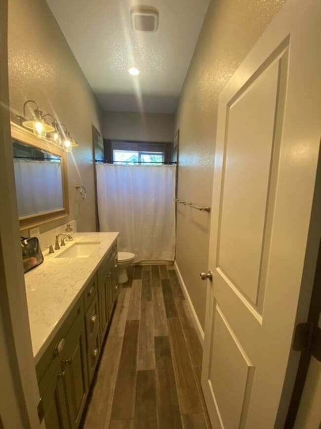 Building Photo - Modern Ease Meets Everyday Comfort in This Colusa Solar Home