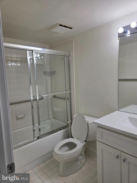 Building Photo - 5450 Whitley Park Terrace