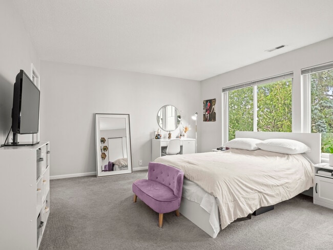 Building Photo - 1611 Washington Blvd