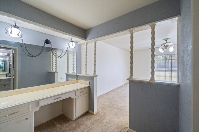 Building Photo - 1115 Pear Tree Ln