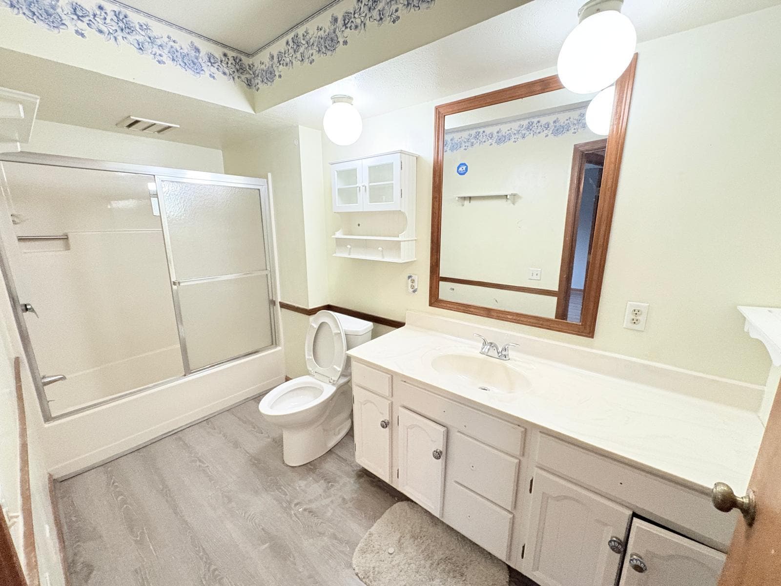 Building Photo - 3627 Hazelhurst Ave